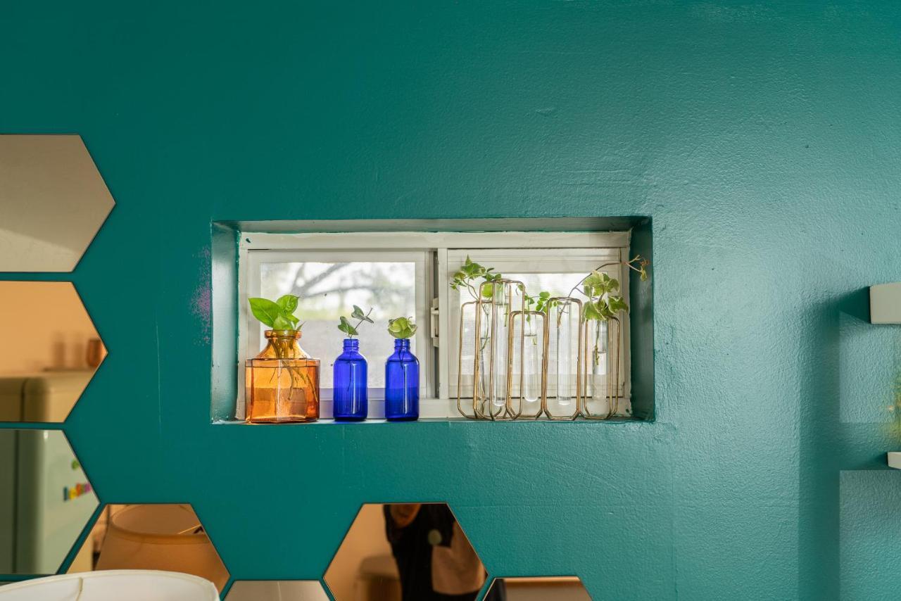 Artsy, Private Gem Near Iconic South Congress Apartment Austin Exterior photo