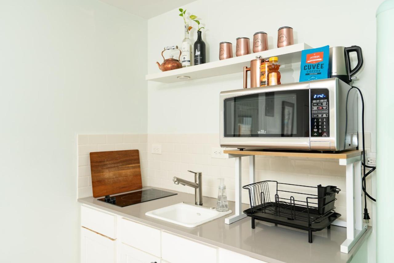 Artsy, Private Gem Near Iconic South Congress Apartment Austin Exterior photo