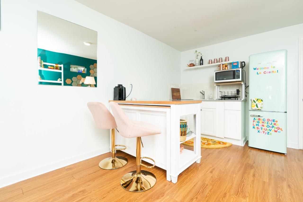Artsy, Private Gem Near Iconic South Congress Apartment Austin Exterior photo