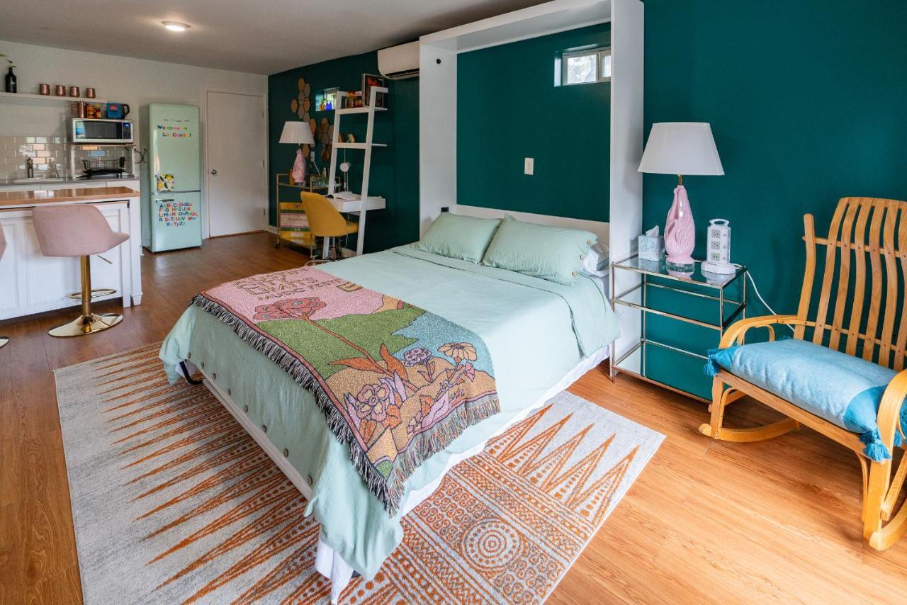 Artsy, Private Gem Near Iconic South Congress Apartment Austin Exterior photo